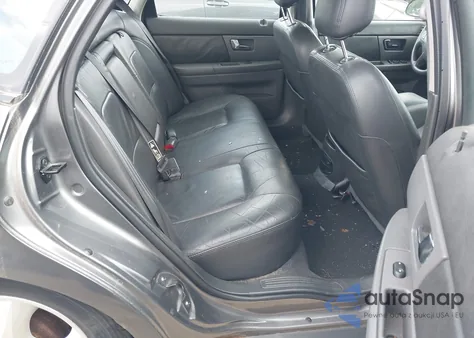 2002 Ford Taurus Ses z USA, uszkodzony, nr VIN 1FAFP55U42A114570